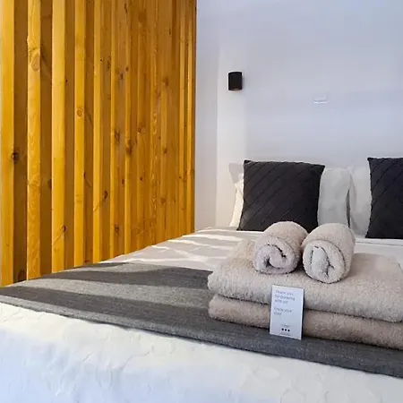 Phaedrus Living Seaside Luxury Flat Athina 123 * Πάφος