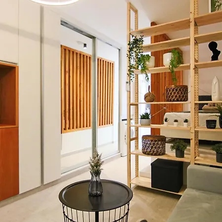 Phaedrus Living Seaside Luxury Flat Athina 123 *