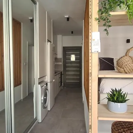 Phaedrus Living Seaside Luxury Flat Athina 123 *