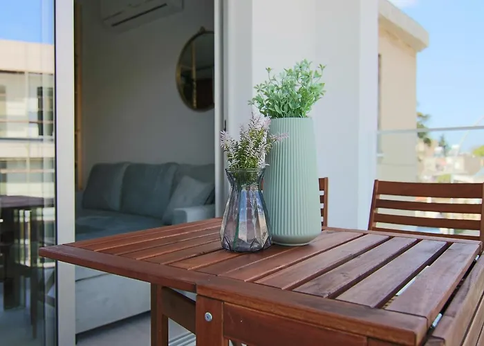 Phaedrus Living Seaside Luxury Flat Athina 123 Apartament