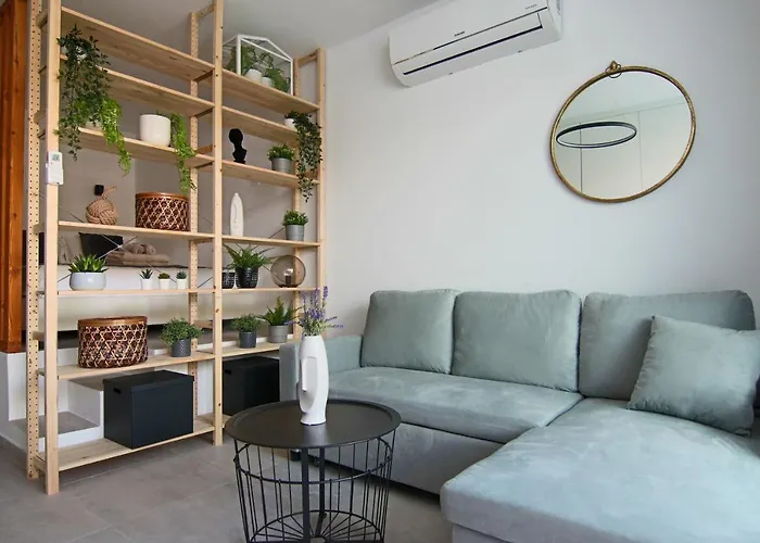 Phaedrus Living Seaside Luxury Flat Athina 123 Pafos