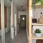 Phaedrus Living Seaside Luxury Flat Athina 123 *